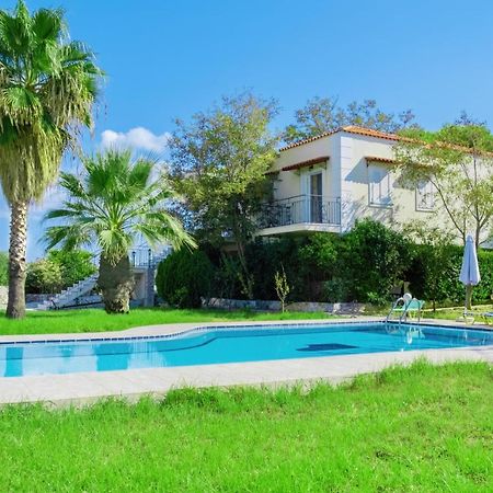 Villa Afroditi In Chania Near Airport With Private Pool, Free Wi-Fi, Souda Bay Views, Garden Oasis Kounoupidhianá Exterior photo
